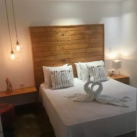 Panoramio Vakantiehuis Mpatsi